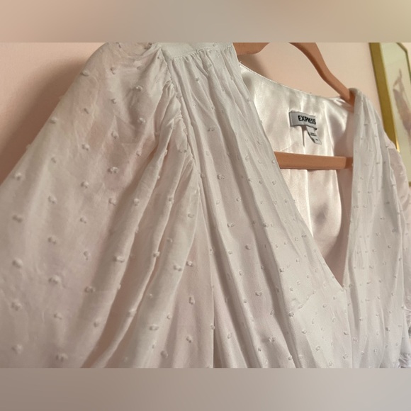 Express Clip Dot Ruffle (Faux) Wrap Dress | White/XS - Picture 3 of 16